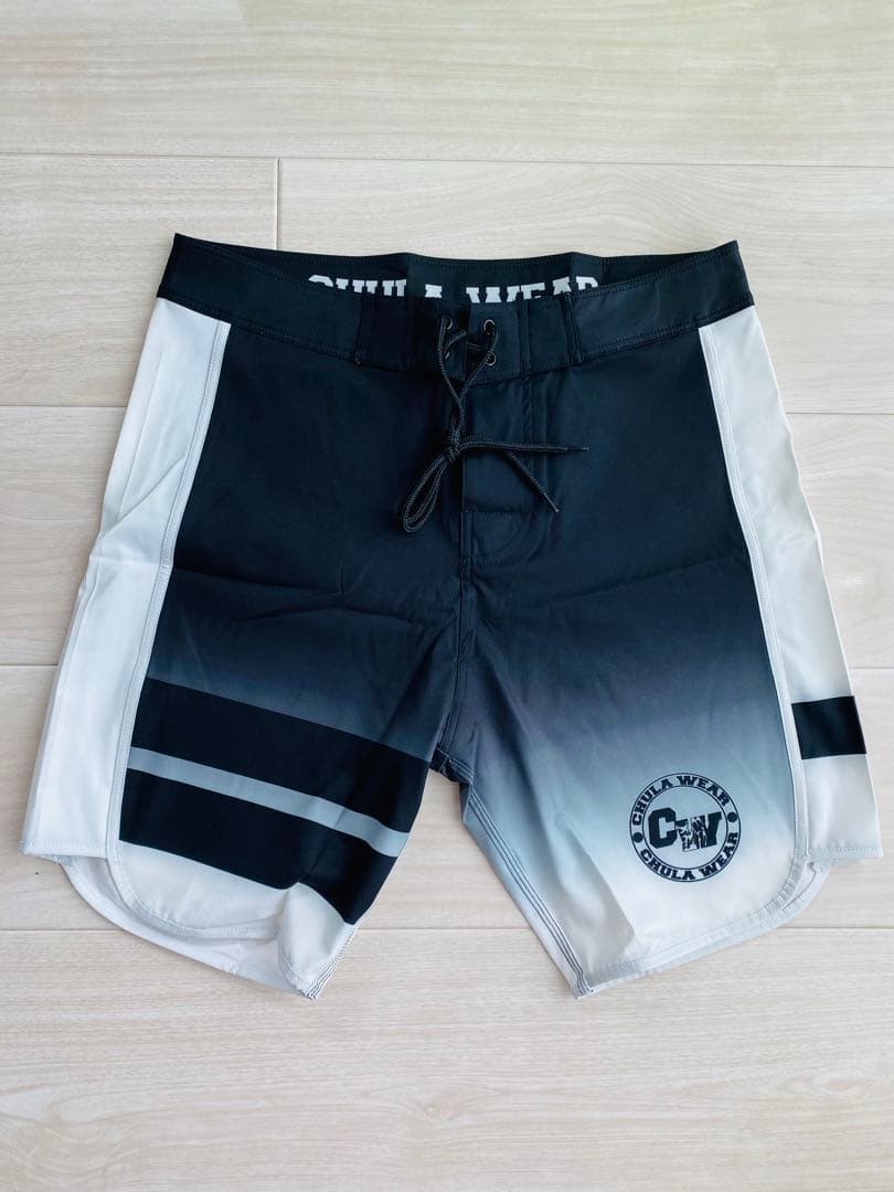 【早い者勝ち】チュラウエア　サーフパンツ　30