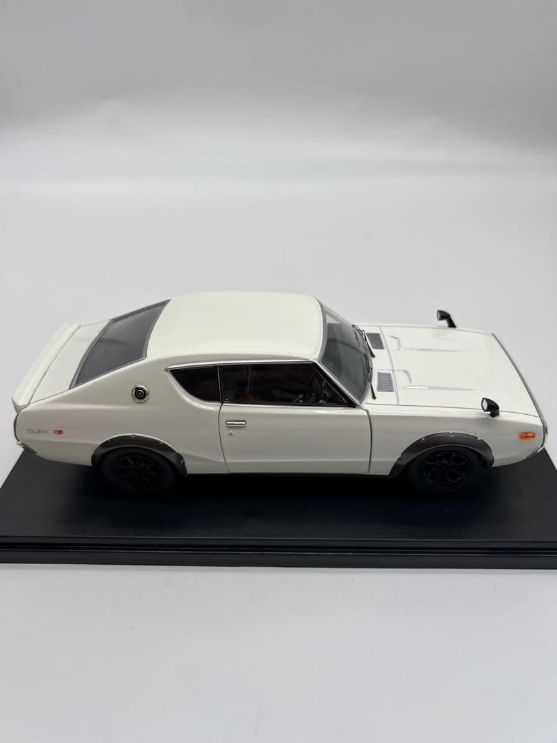 No228ミニカー1/24 Skyline 2000 GT-R KPGC110