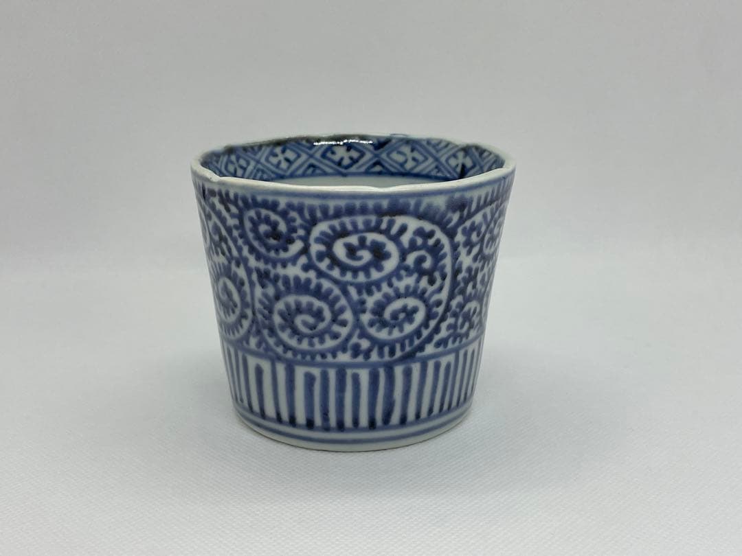 【和食器】古伊万里　少し大きめの蛸唐草蕎麦猪口　向付