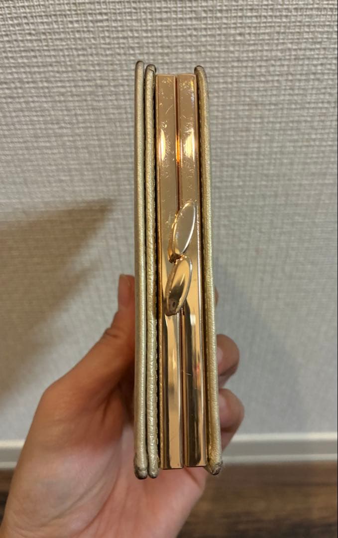 皇居財布　二つ折り財布 がま口 レザー 金色 ゴールド