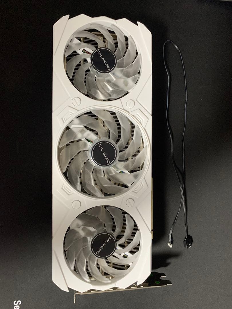 玄人志向 GeForce RTX4070 ホワイト グラフィックボード