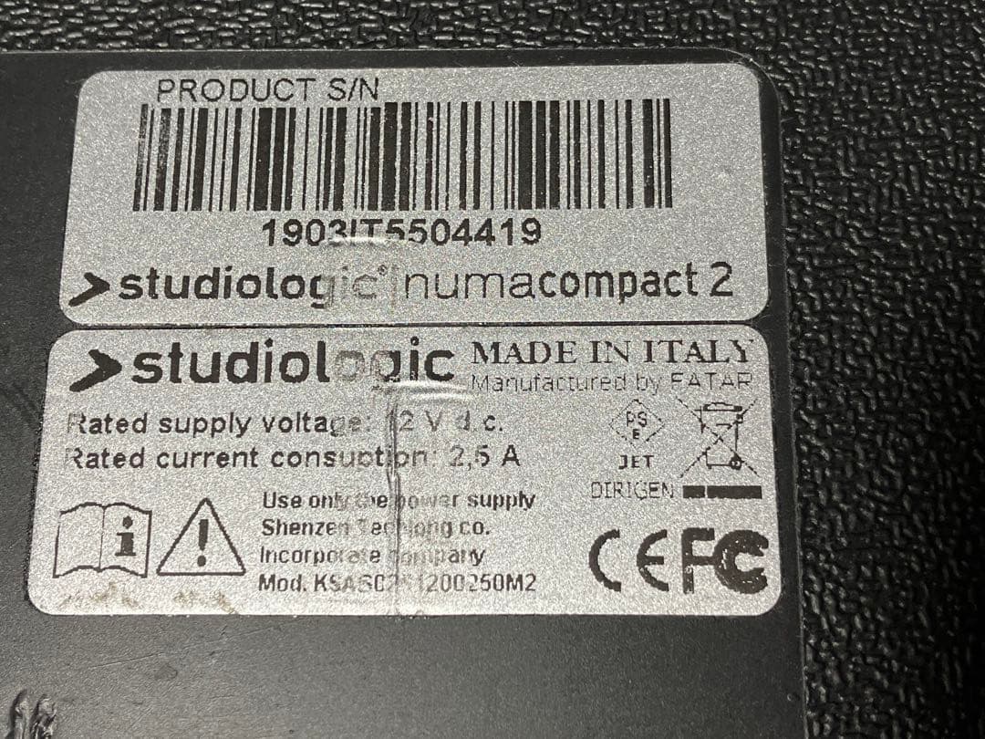 Studiologic numa compact2 純正ソフトケース付き