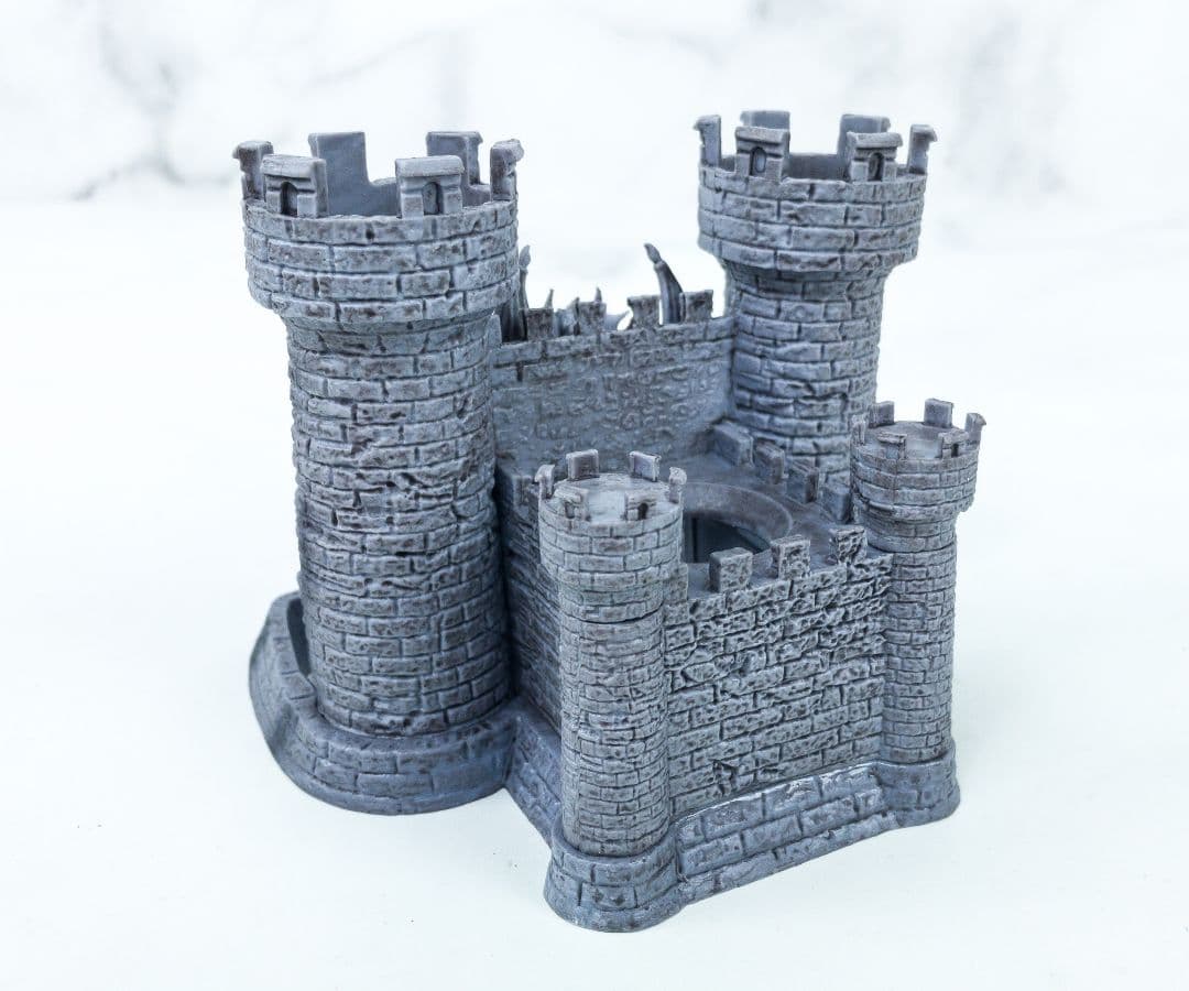 限定ダンジョンズ&ドラゴンズ キャッスル ダイス タワー　新品