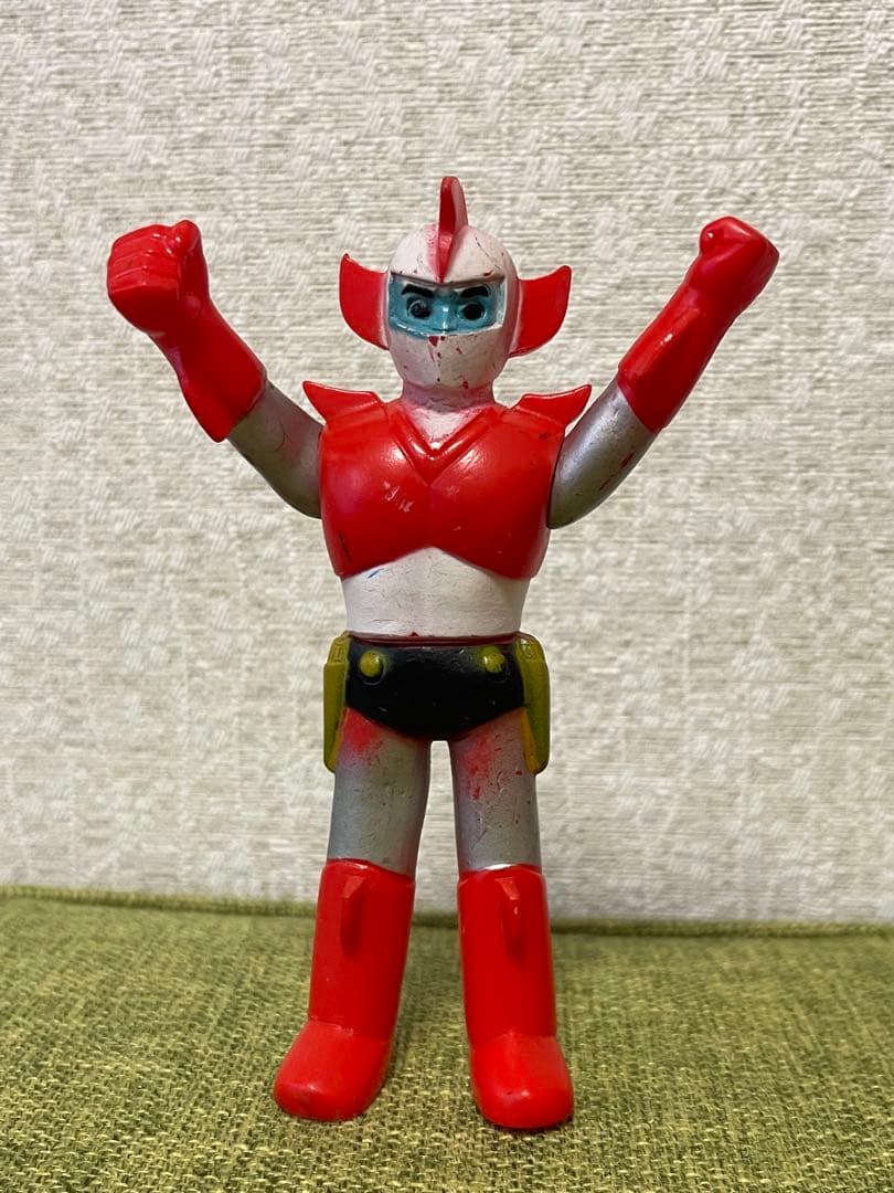 タカトク製 ソフビ 氷河戦士ガイスラッガー シキ・ケン