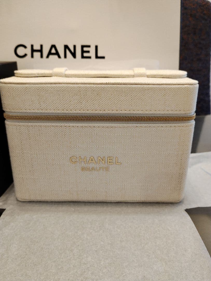 CHANEL BEAUTE ♡ミニバニティ♡