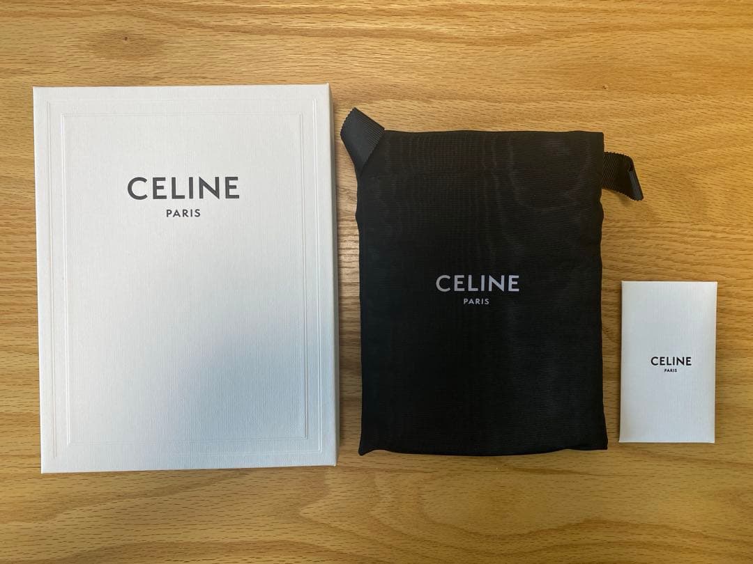 【美品】CELINE ミディアムストラップウォレット　二つ折り財布 グレー