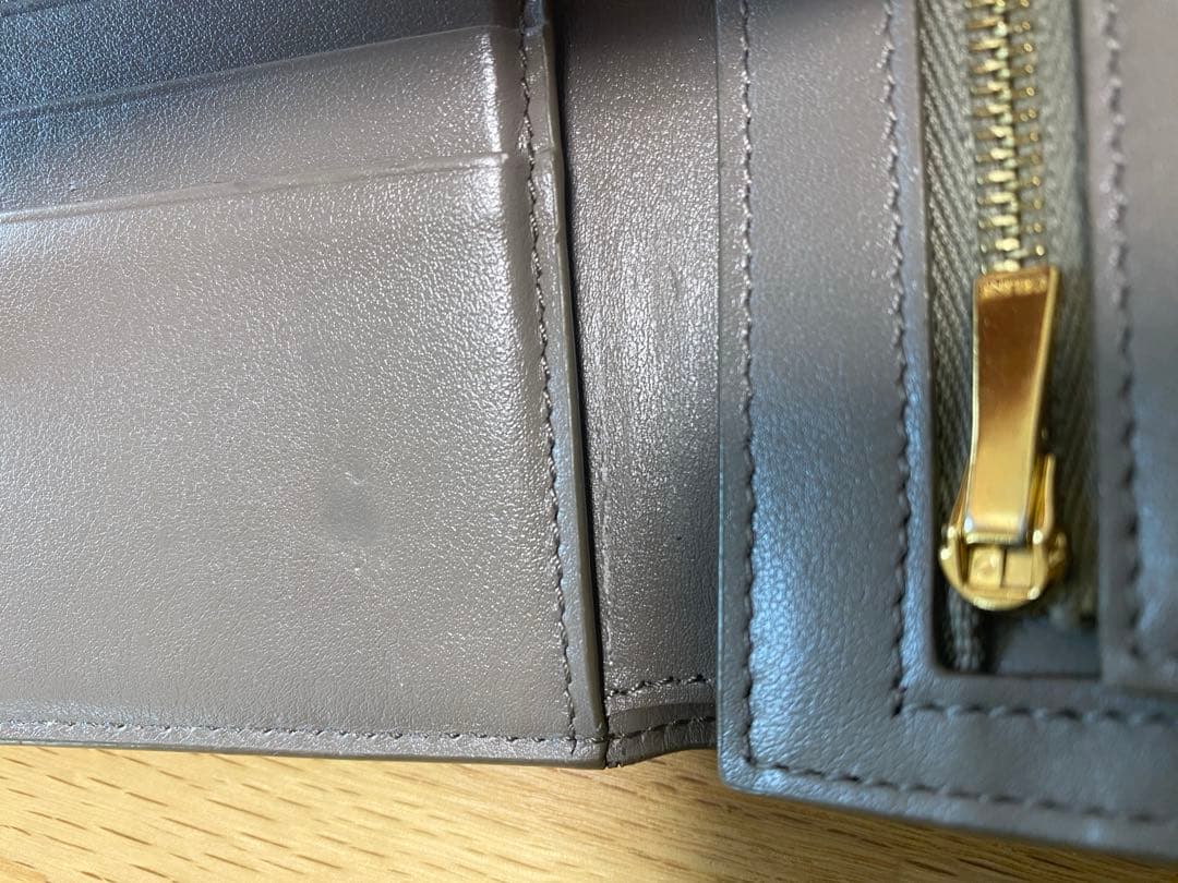 【美品】CELINE ミディアムストラップウォレット　二つ折り財布 グレー