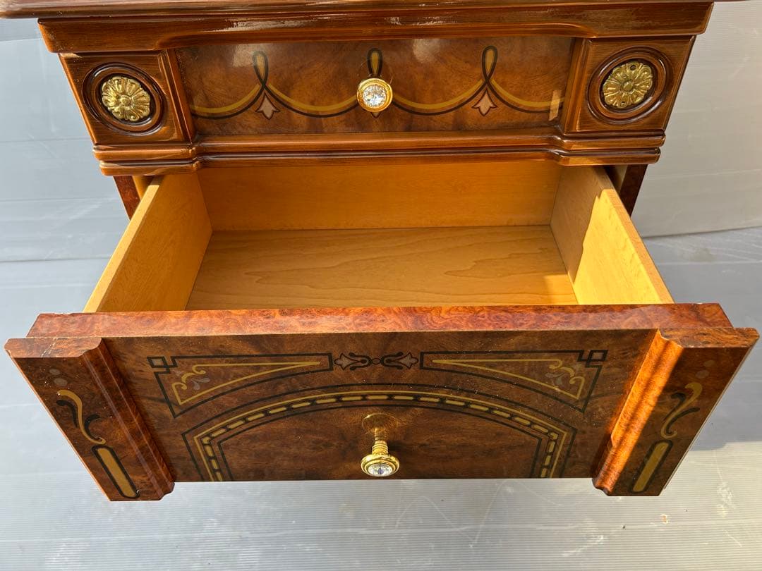 イタリア家具 ローチェスト 3段引き出し アンティーク風