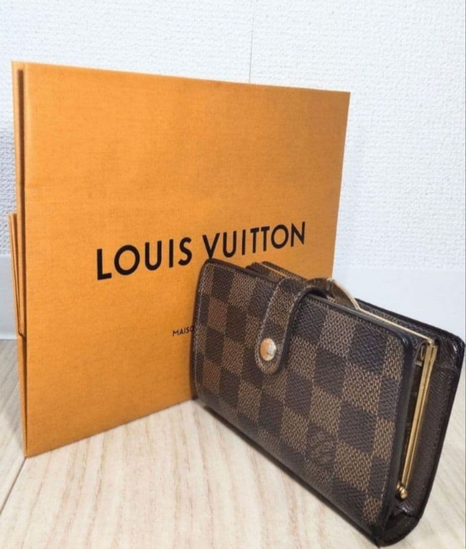 セ*ナ様 ☆極美品大人気本物鑑定済ルイヴィトンダミエがま口折財布