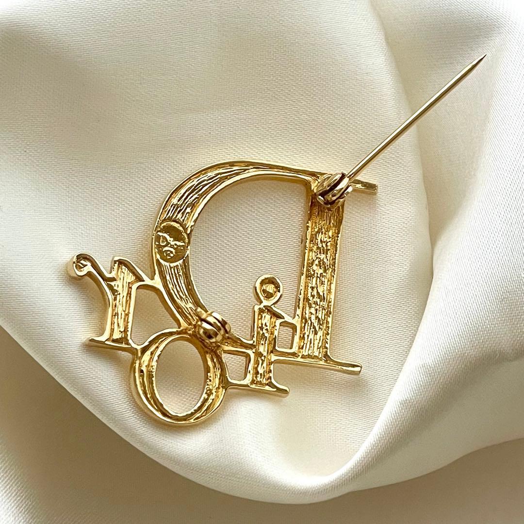 希少 Christian Dior ブローチ　ロゴ　ヴィンテージ　ディオール