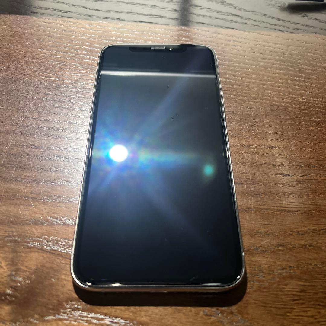 Apple iPhoneXS 64GB シルバー