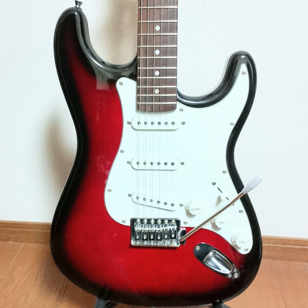 PhotoGenic　ストラトキャスタータイプ　エレキギター　弦は新品に交換済み