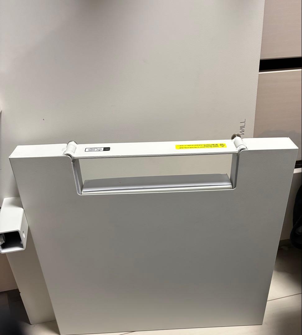 【WALL】テレビスタンド ホワイト グッドデザイン賞　こちら年内出品終了します