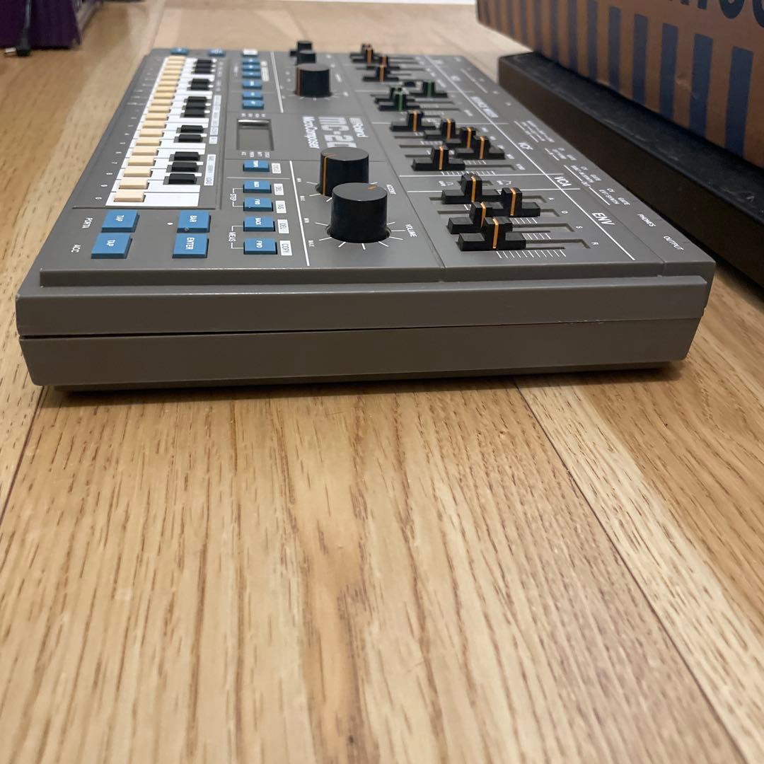 鍵盤楽器 Roland MC-202 MicroComposer