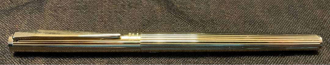 【美品未使用】 箱付き モンブラン ペン先14金万年筆 ノブレスゴールド