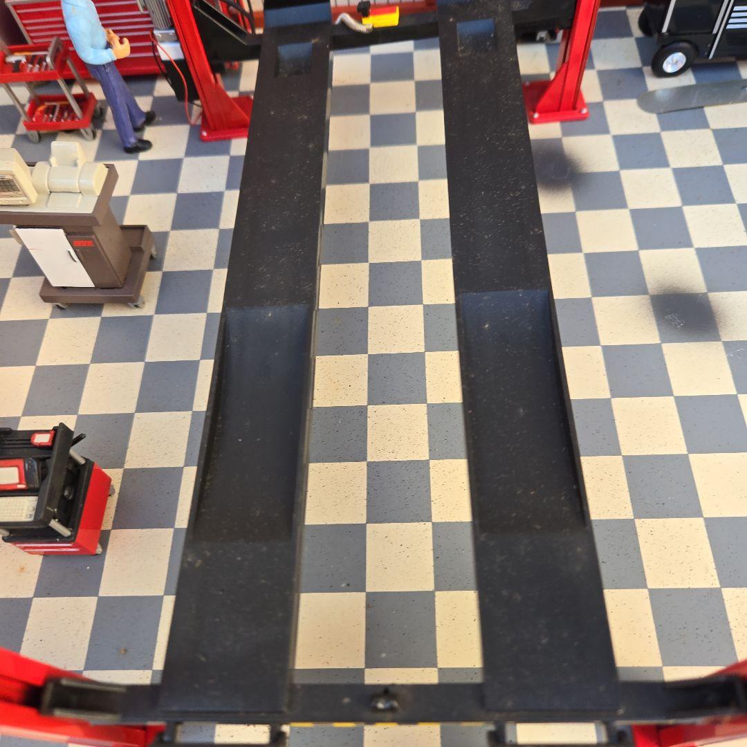 Snap-on/スナップ・オン　'ガレージ・模型７６.6ｃｍ