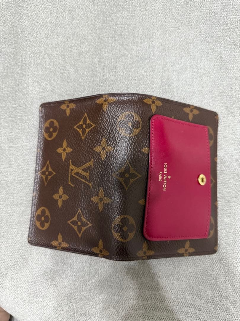 Louis Vuitton モノグラム 二つ折り財布 ポルトフォイユジュリエット