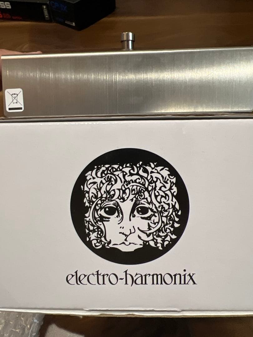 【新品同様・動作確認済】Electro-Harmonix Big Muff Pi