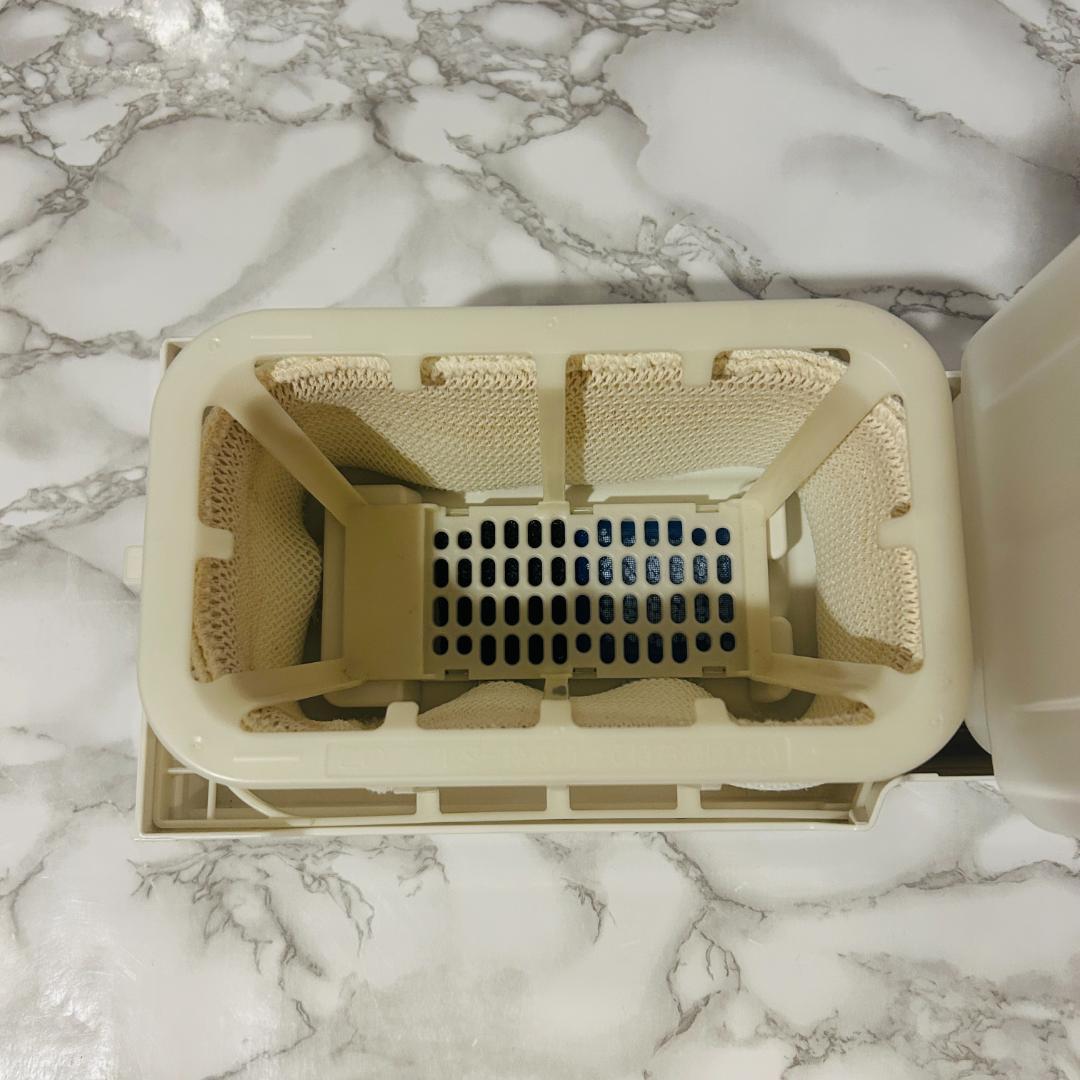 Panasonic 加湿機 気化式 ナノイー搭載 ~19畳 FE-KXS07-W