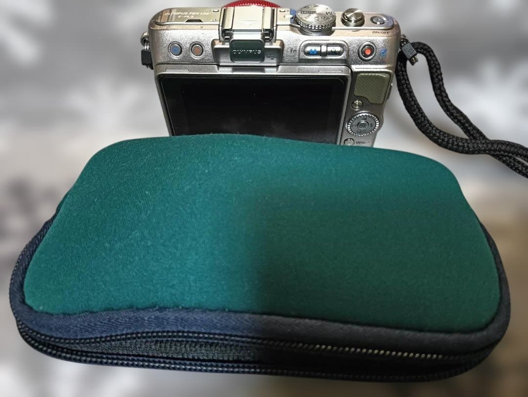 OLYMPUS　PEN　Lite　E-PL3