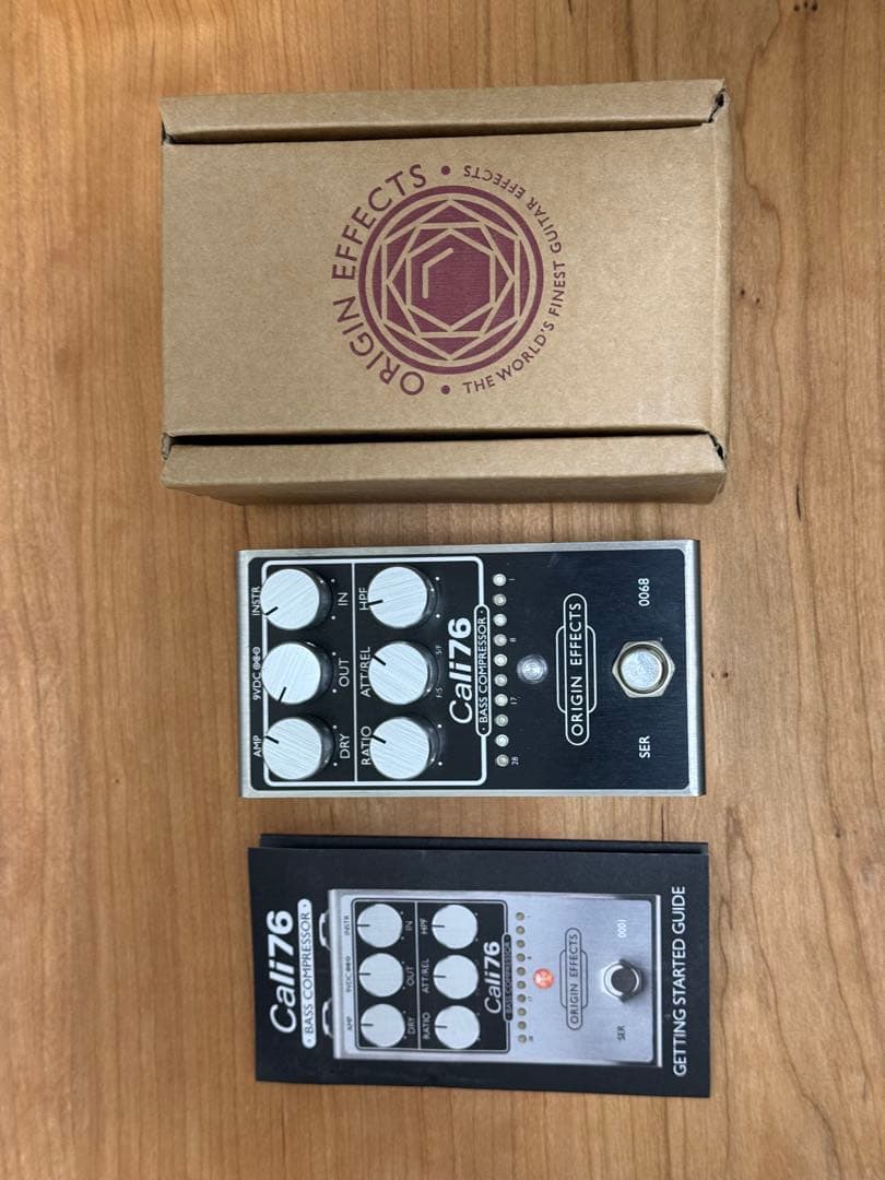 ORIGIN EFFECTS Cali76 Bass Compressor 黒