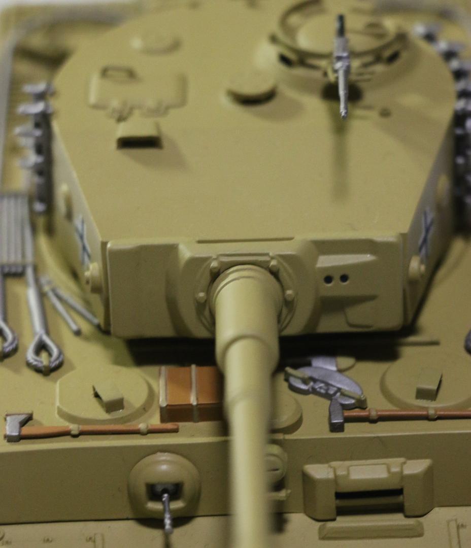 貴重ミニチャンプス製タイガーⅠ戦車（Ⅵ号）後期バージョン　1/35　 中古品