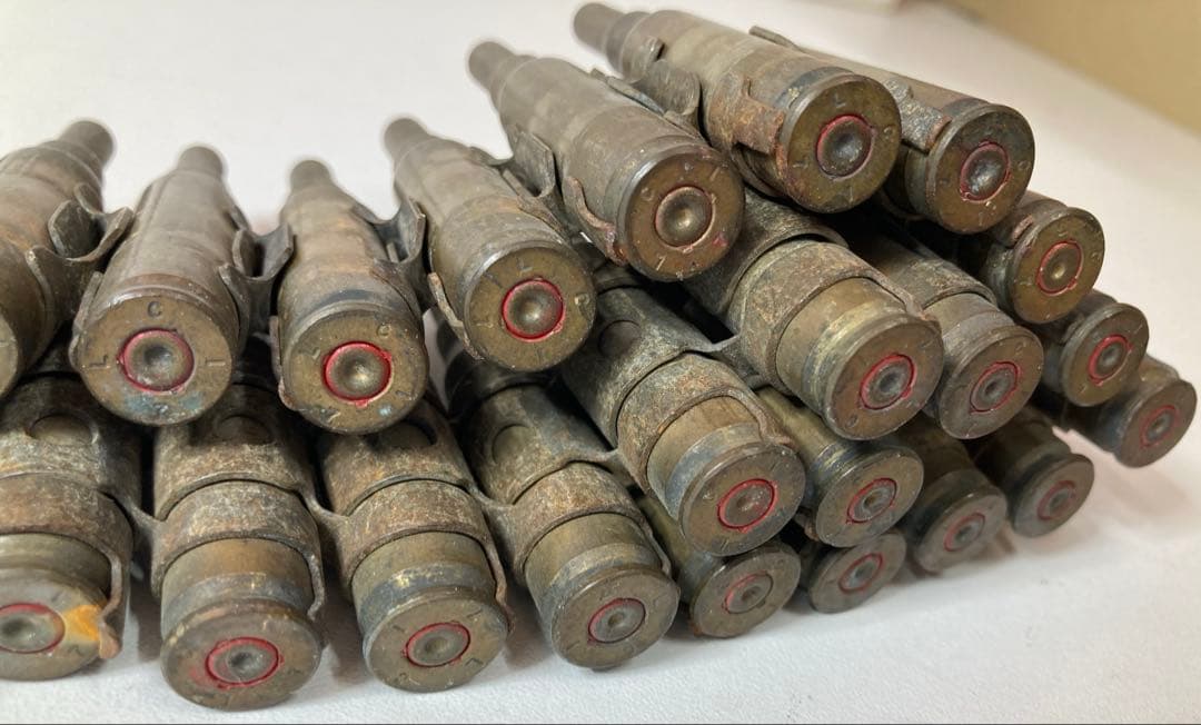 ヴィンテージ 銃弾 弾丸ベルト ミリタリー フルメタル