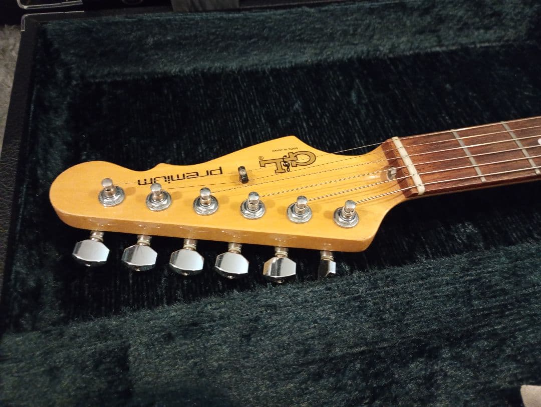 G＆L　ストラトキャスタータイプ エレキギター　中古美品　ハードケース