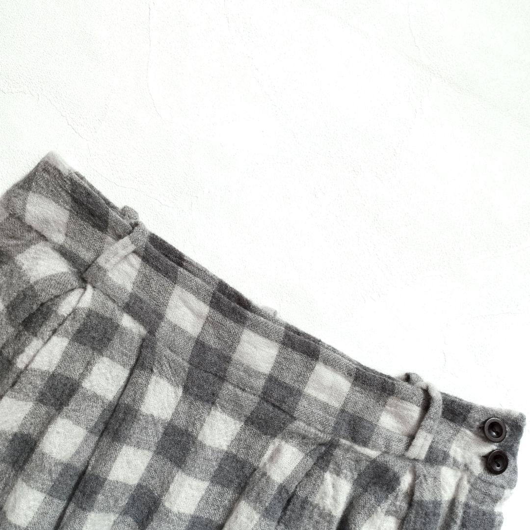 45R✨刺繍入りウール スカート