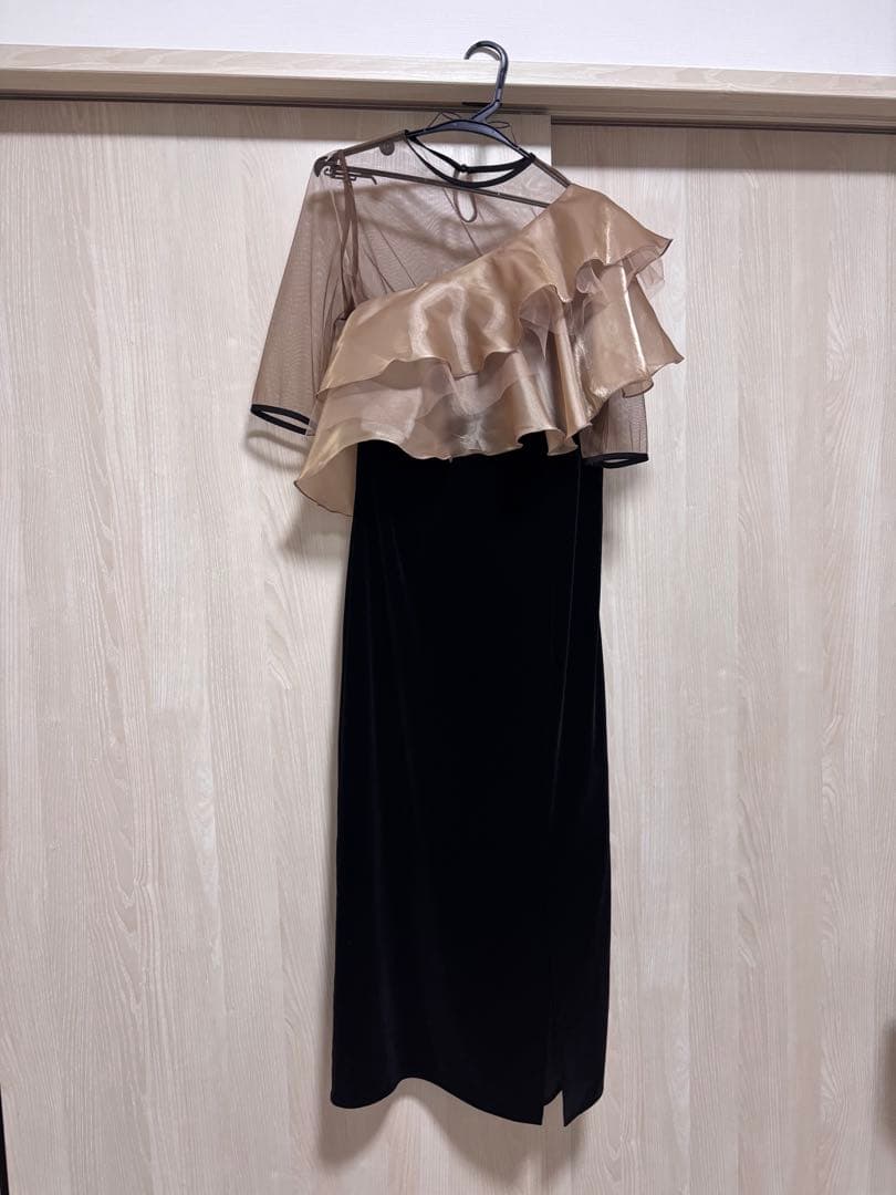 【ぽっちゃま】アシンメトリーティアードフリル3WAYベロアIラインドレス