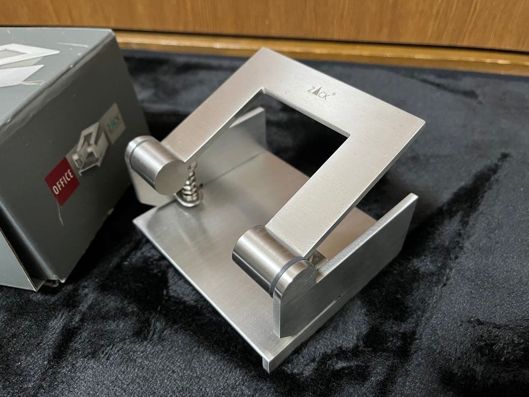 新品　オシャレ文具　ZACK 50137 デザイン文具　パンチャー　パンチ