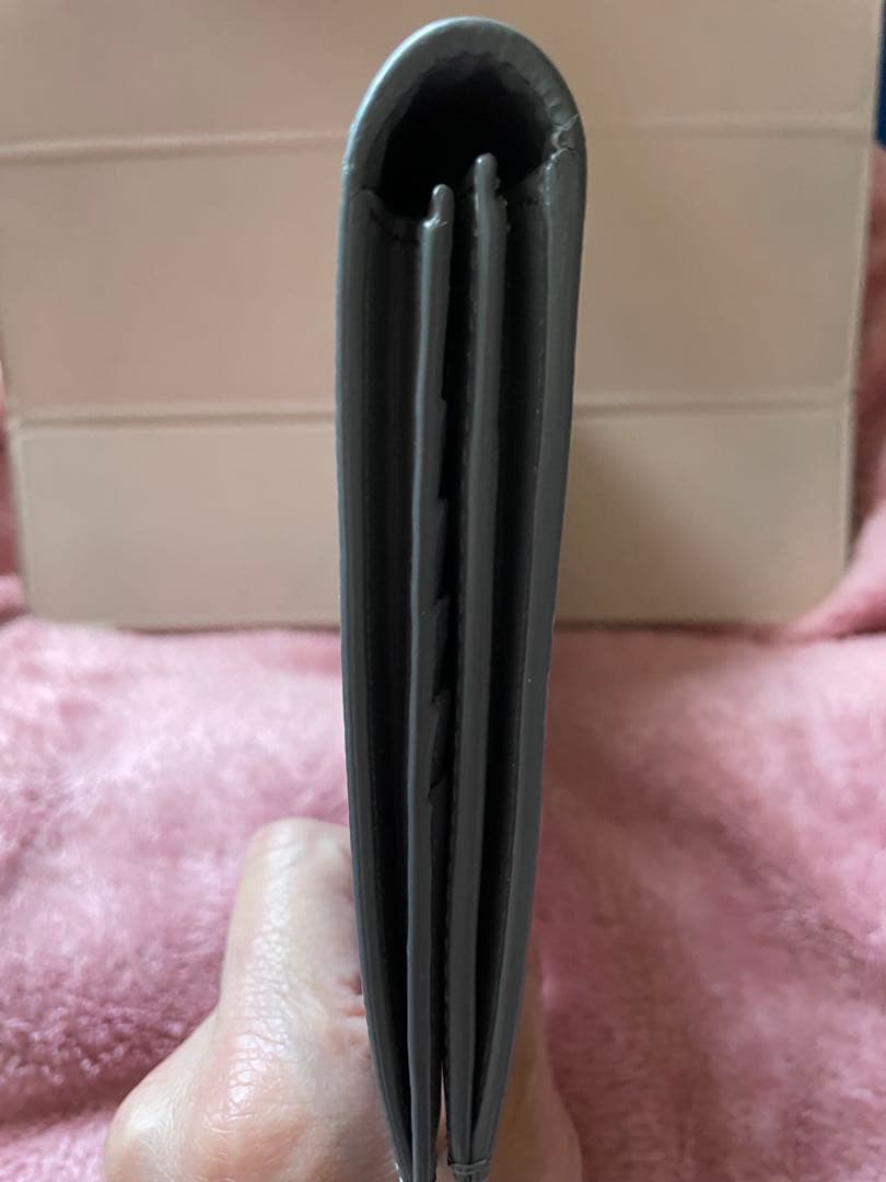 CELINE グレージュ 長財布　ラージストラップウォレット