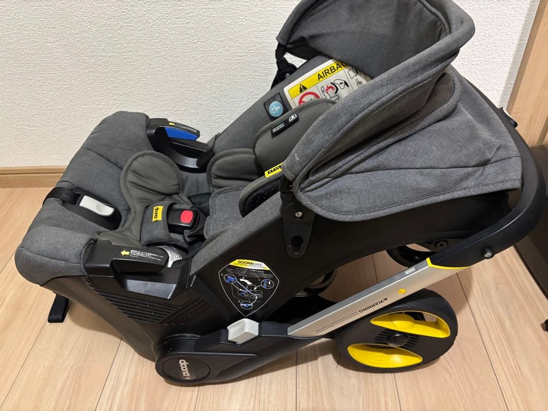 ドゥーナ doona ➕　ベビーカー チャイルドシート　isofix ベース