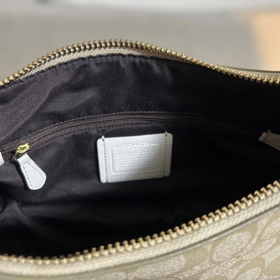 ★ 新品　coach コーチ　バッグ