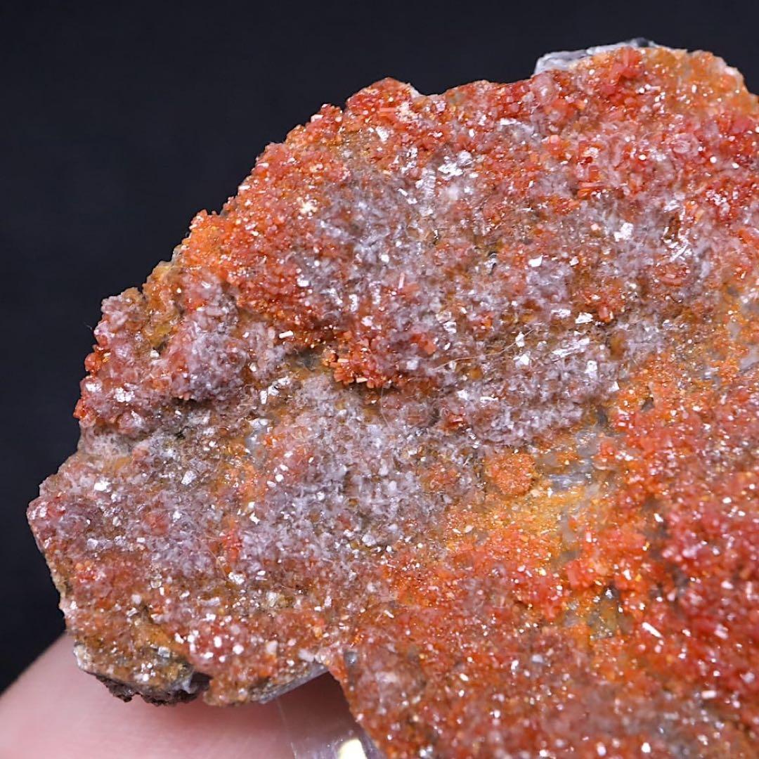 アリゾナ産 褐鉛鉱 バナジン鉛鉱 バナジナイト 33,3g VND082鉱物原石