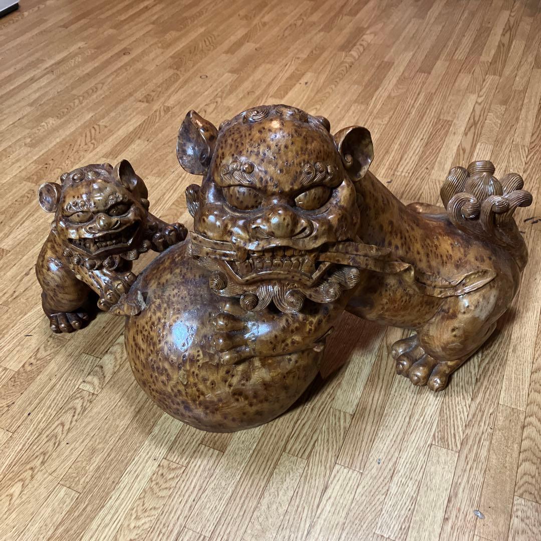 魔除け獅子　木彫