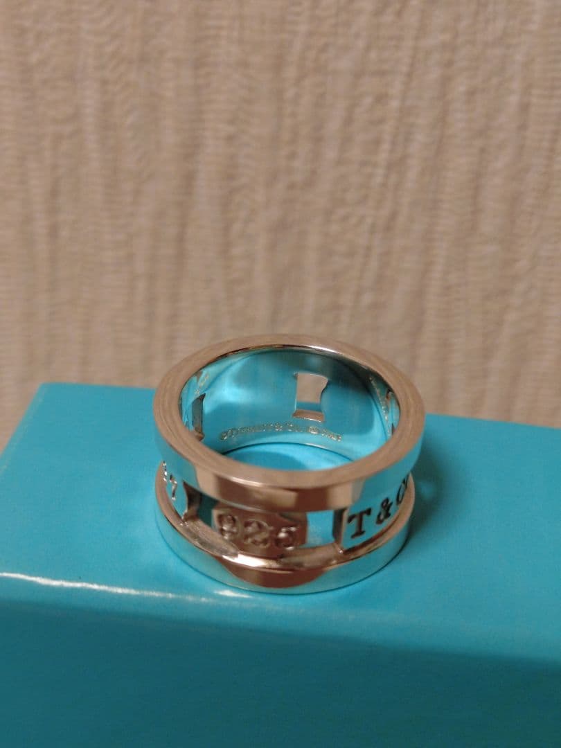 Tiffany & Co.エレメント8号