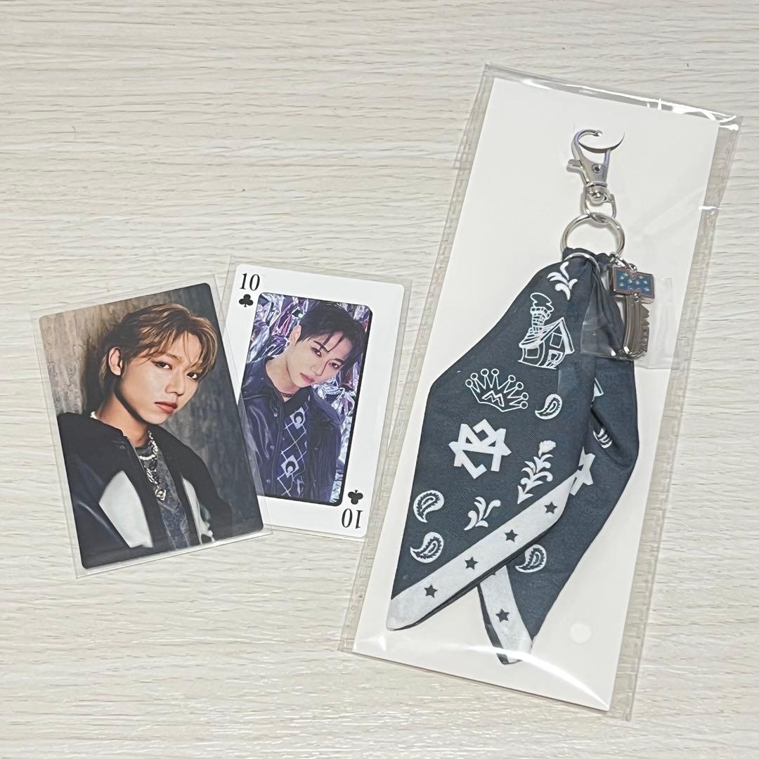 MAZZEL ROOM SEITO バンダナキーホルダー トレカセット