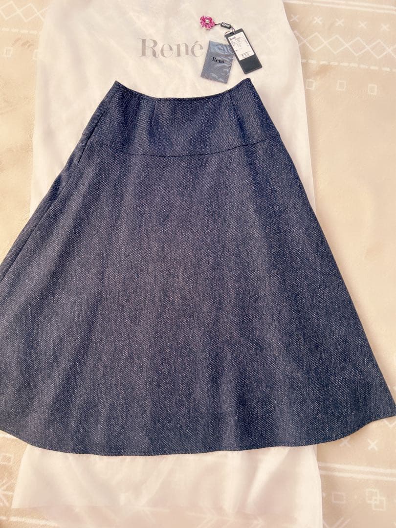 Rene2024AW 新品未使用♡【専用です】ネイビーツイードスカート