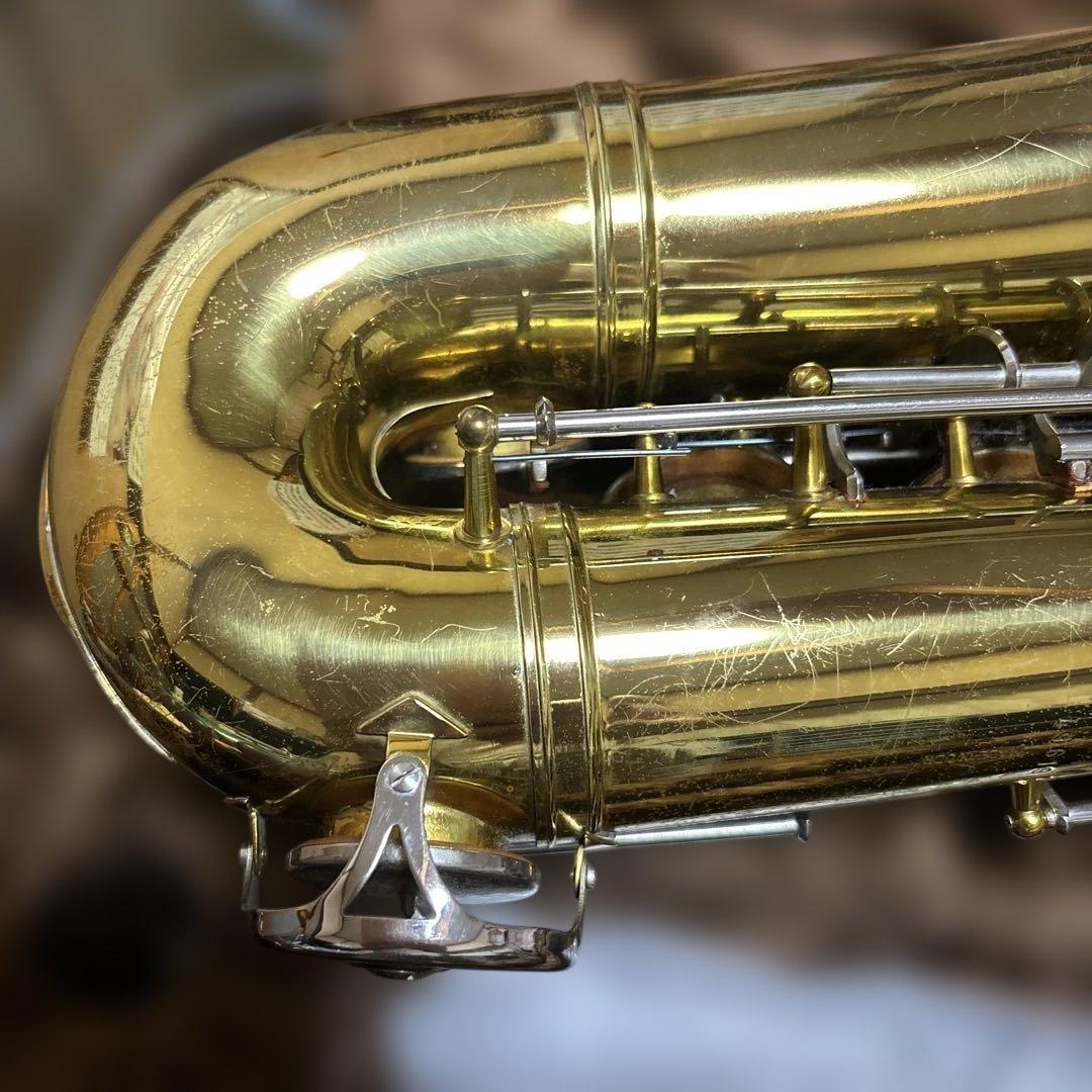 ベルグラーセンのテナー・サックスとケース