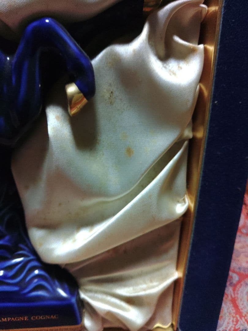 レミーマルタン セントーリモージュ ケンタウロス青陶器ボトル 700ml 40%