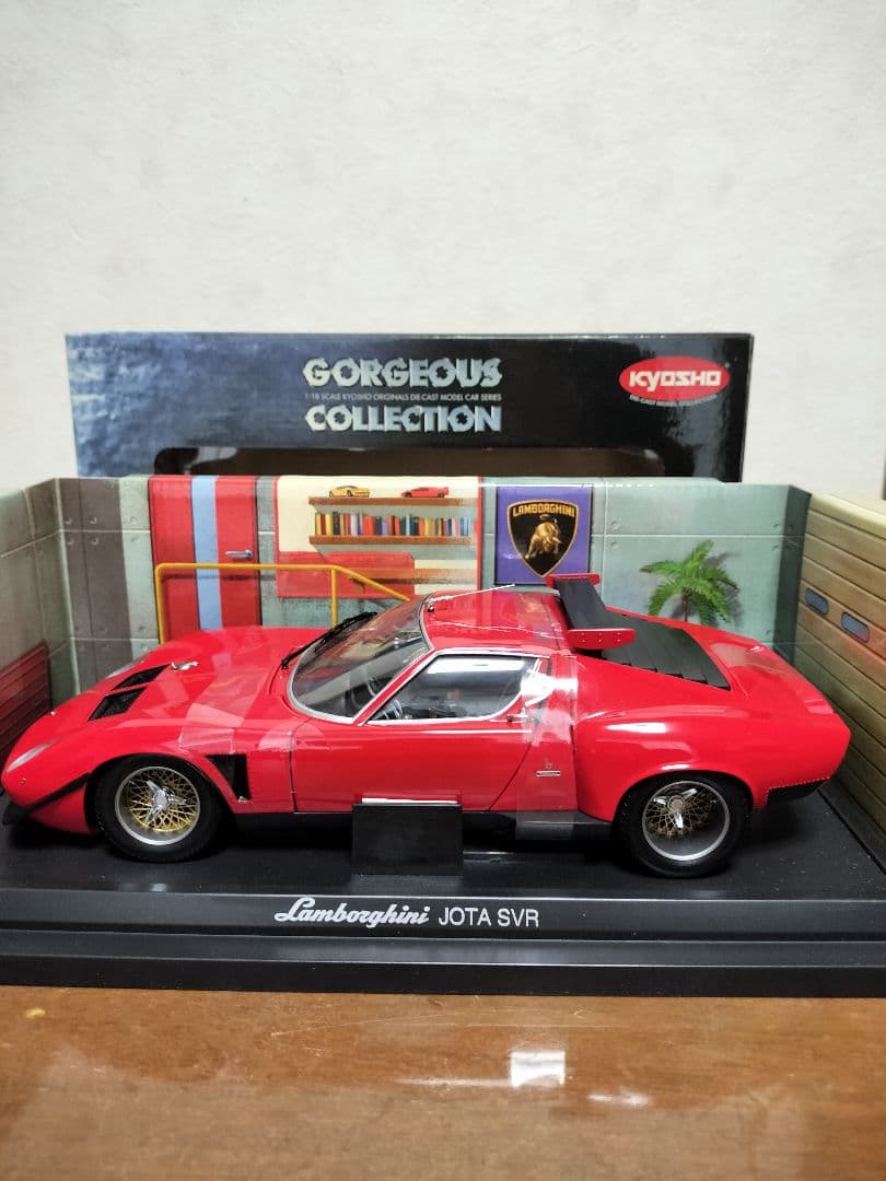 京商1/18 ランボルギーニ　イオタSVR　【絶版モデル新品未使用品】