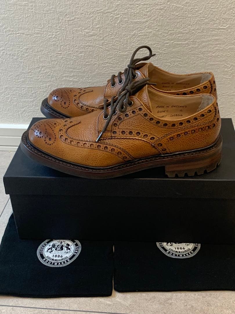 ジョセフ チーニー エイボン C 7.5 アーモンド