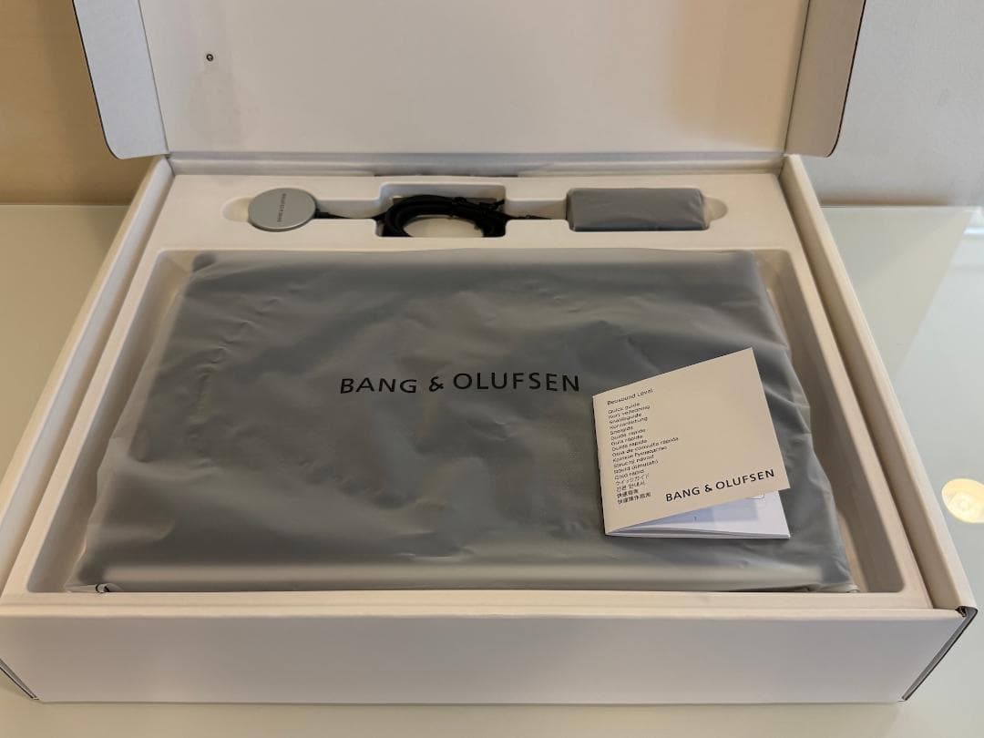 不自由の女神　BEOSOUND LEVEL Bang & Olufsen