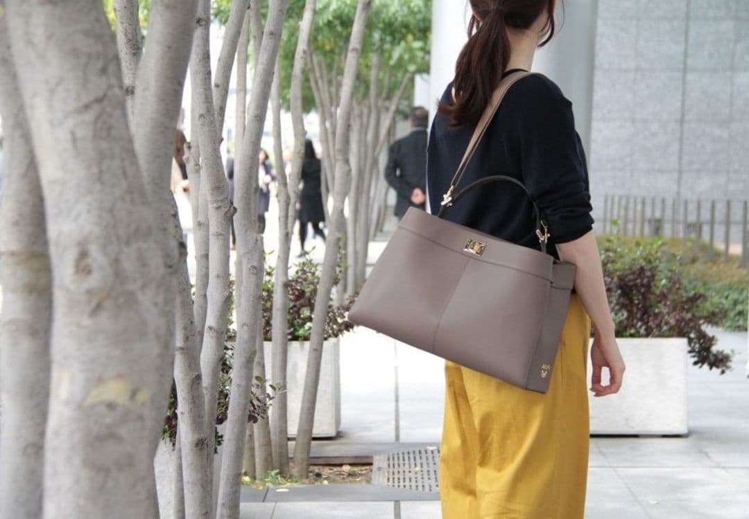 【未使用に近い(記載事項有)】ATAO　❤️ラボMS❤️　モカグレー