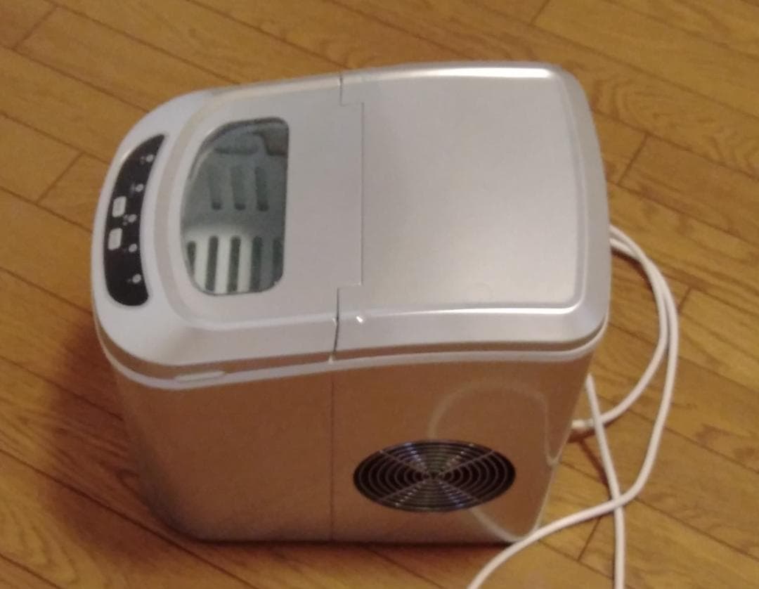 値下げしました　高速製氷機 　VS－ICE02