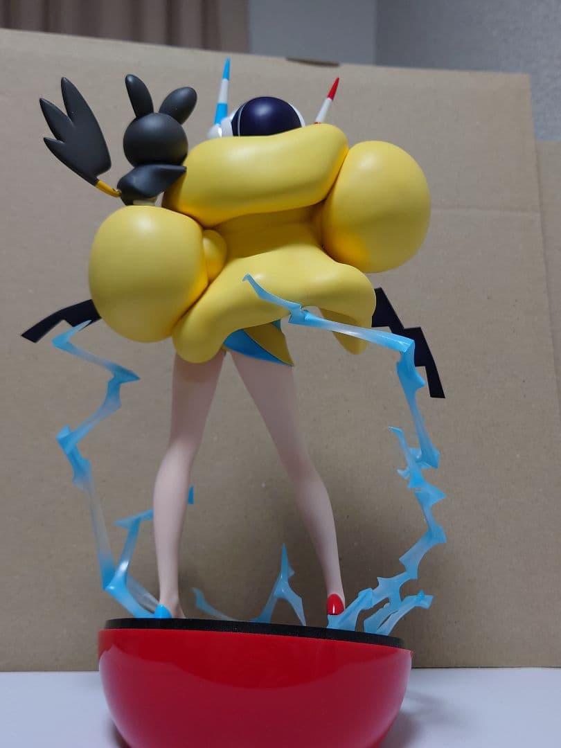 カミツレ & エモンガ KOTOBUKIYA フィギュア　ポケモンセンター限定