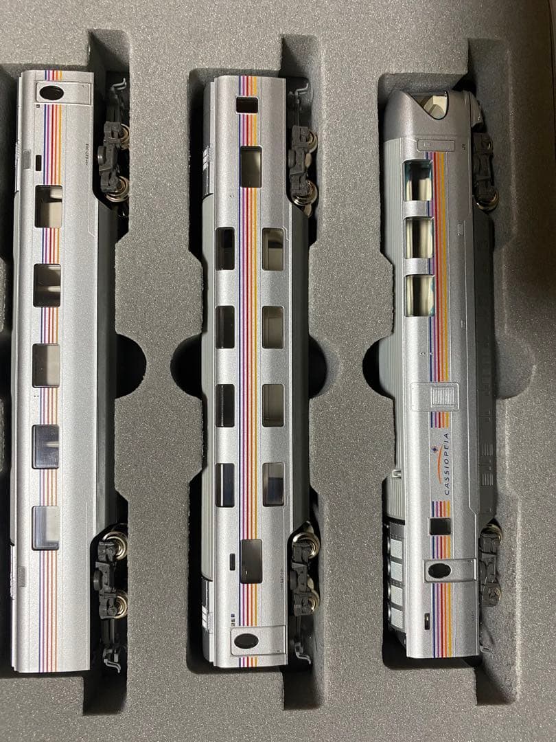 全車純正室内灯付き！　KATO 10-399 / 10-400 カシオペア