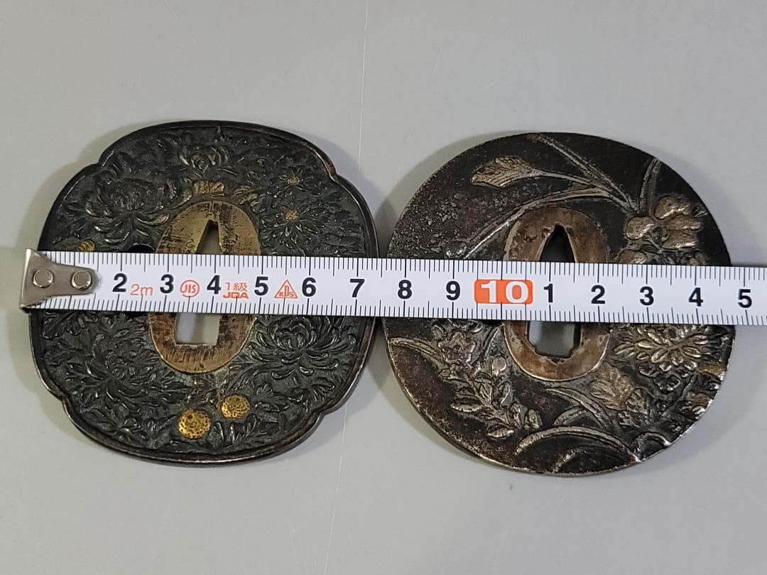 DT346 武具甲冑 刀の鍔 二件 吉宗他