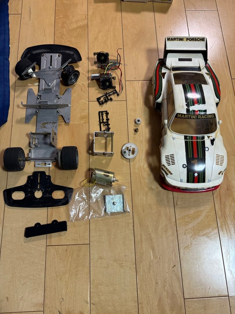 TAMIYA マルティーニ ポルシェ 935ターボ 1/12 予備ボディ付